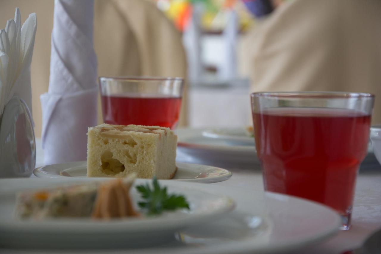 Solnichnaia Dolyna Hotel Polyana  Luaran gambar